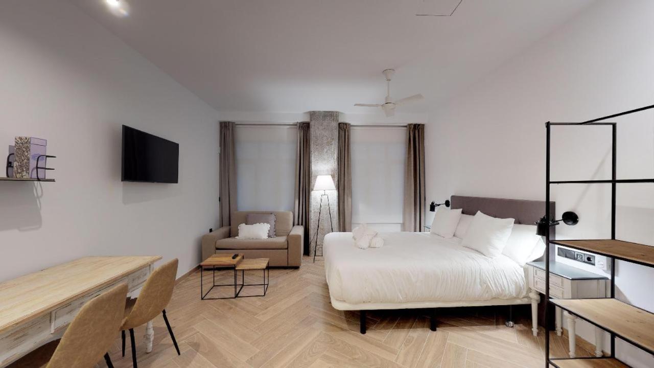 Goerlich By Alma Suites Valence Chambre photo